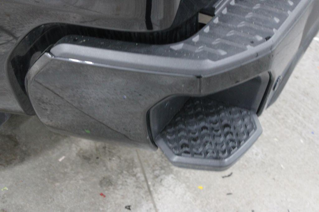 used 2024 GMC Sierra 1500 car, priced at $52,818