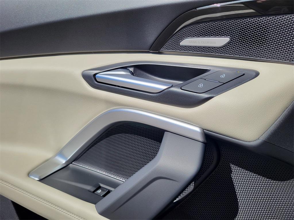 new 2025 Audi Q5 car, priced at $64,225