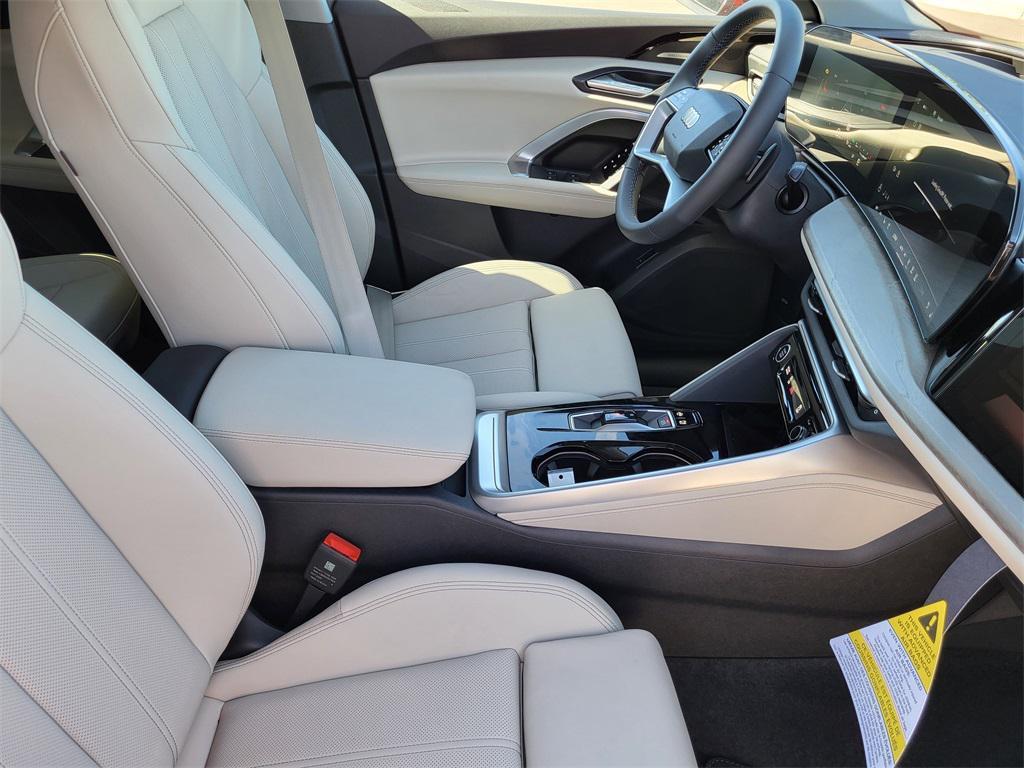 new 2025 Audi Q5 car, priced at $64,225