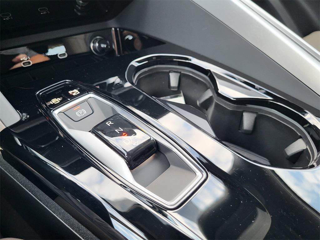 new 2025 Audi Q5 car, priced at $62,040