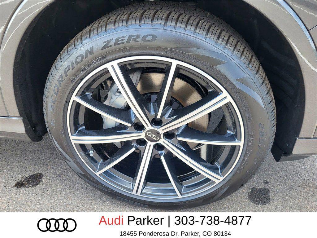 new 2025 Audi Q7 car, priced at $65,848