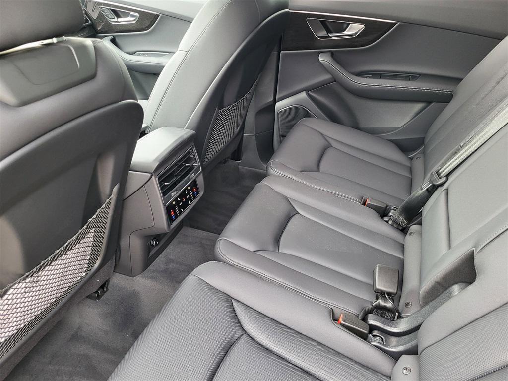 new 2026 Audi Q7 car, priced at $78,295