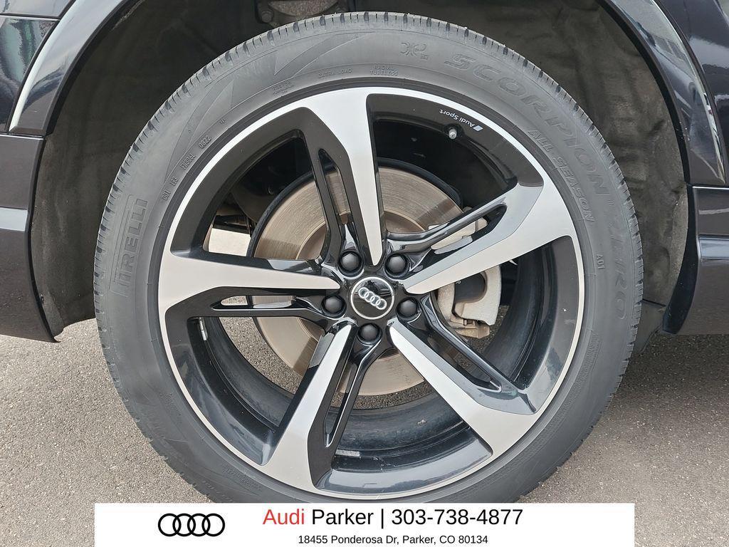 used 2019 Audi Q7 car, priced at $26,201