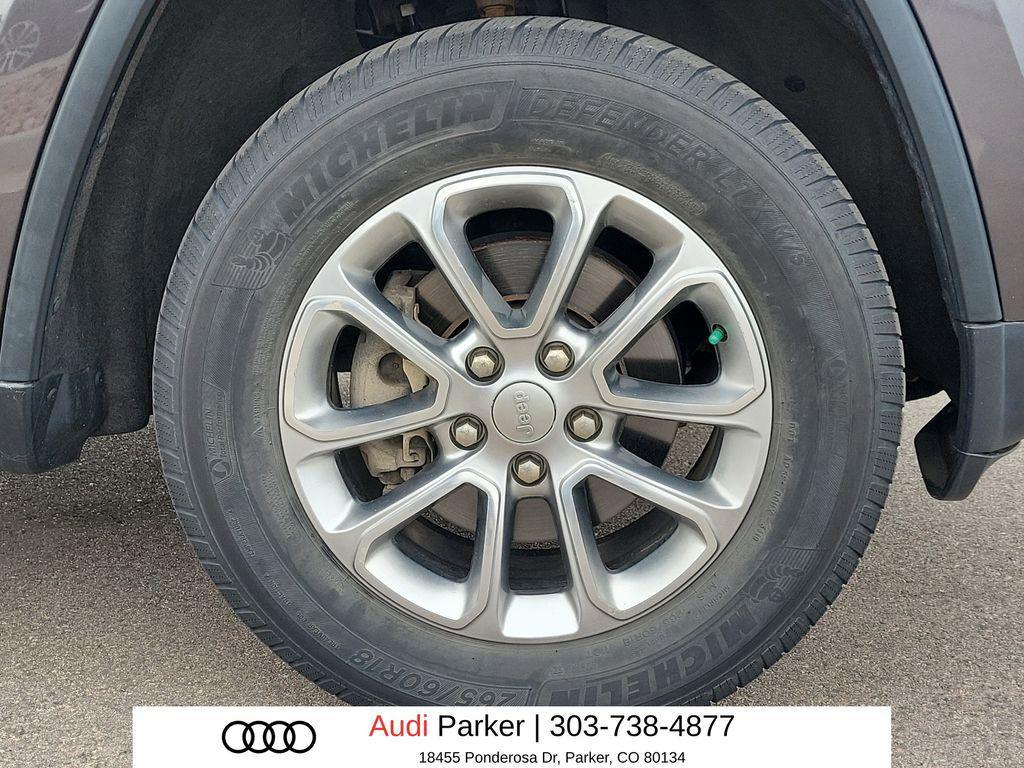 used 2015 Jeep Grand Cherokee car, priced at $12,302