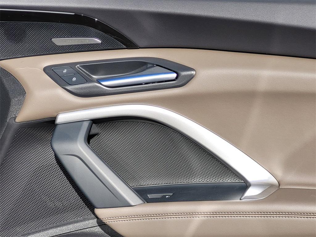 new 2025 Audi Q5 car, priced at $64,075