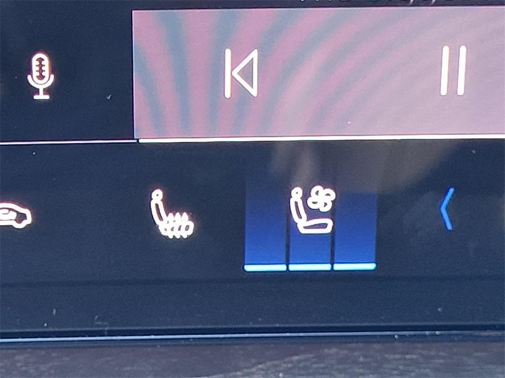 new 2025 Audi Q5 car, priced at $64,075