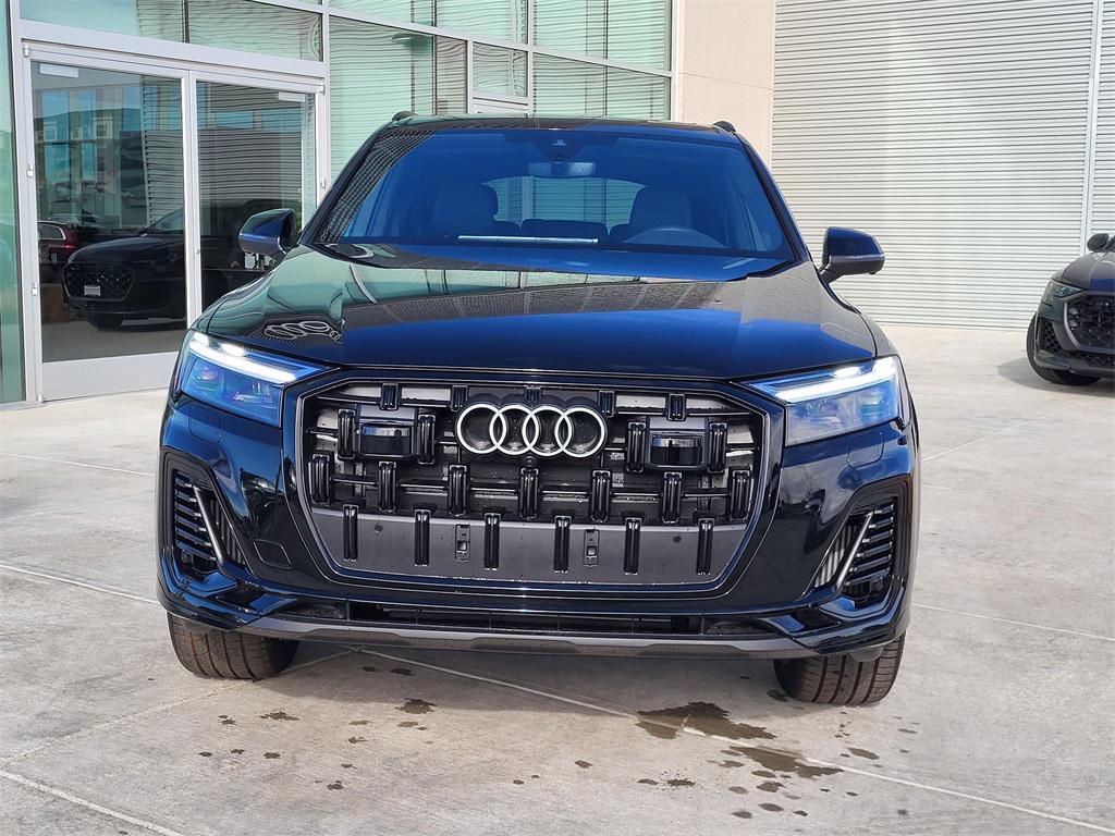 new 2026 Audi Q7 car, priced at $79,005