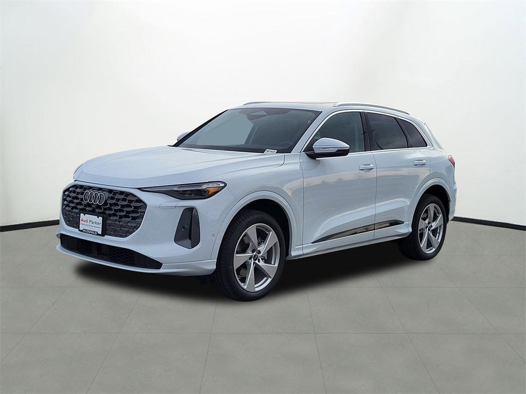 new 2025 Audi Q5 car, priced at $62,170