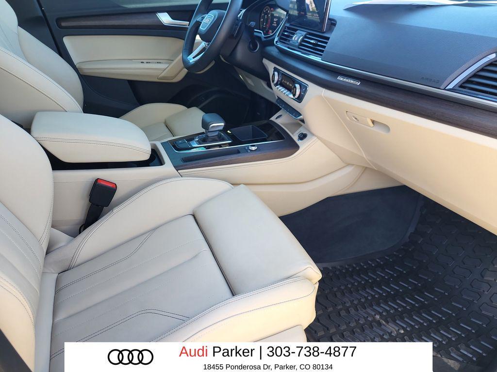used 2024 Audi Q5 e car, priced at $40,901