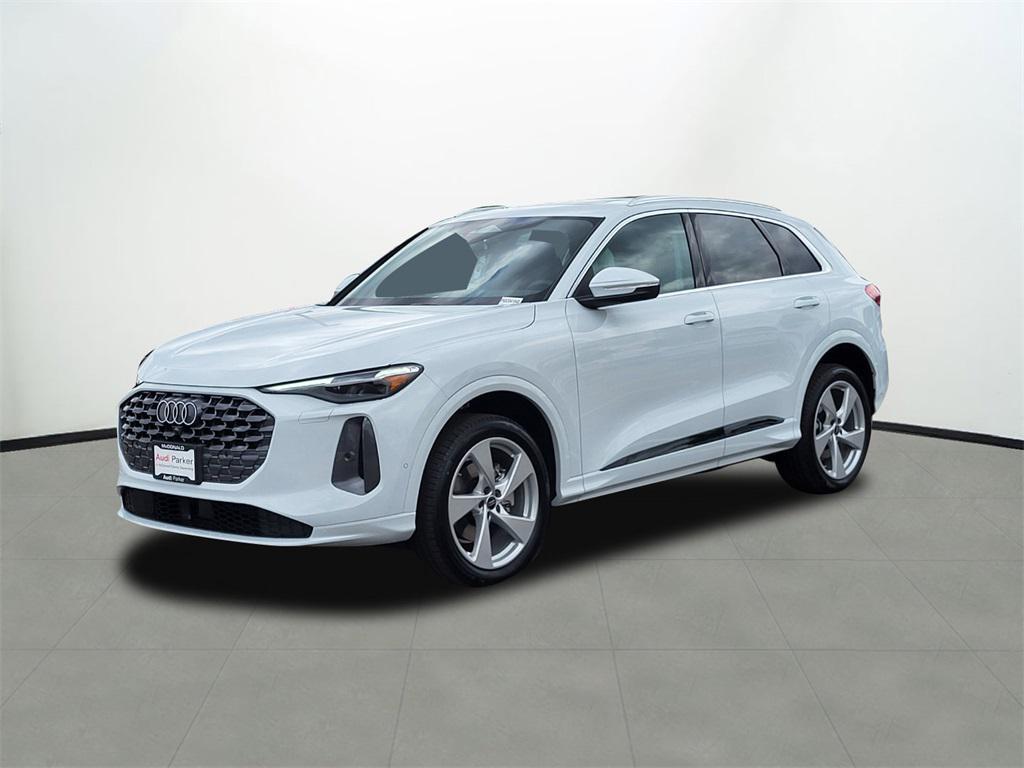 new 2025 Audi Q5 car, priced at $61,150