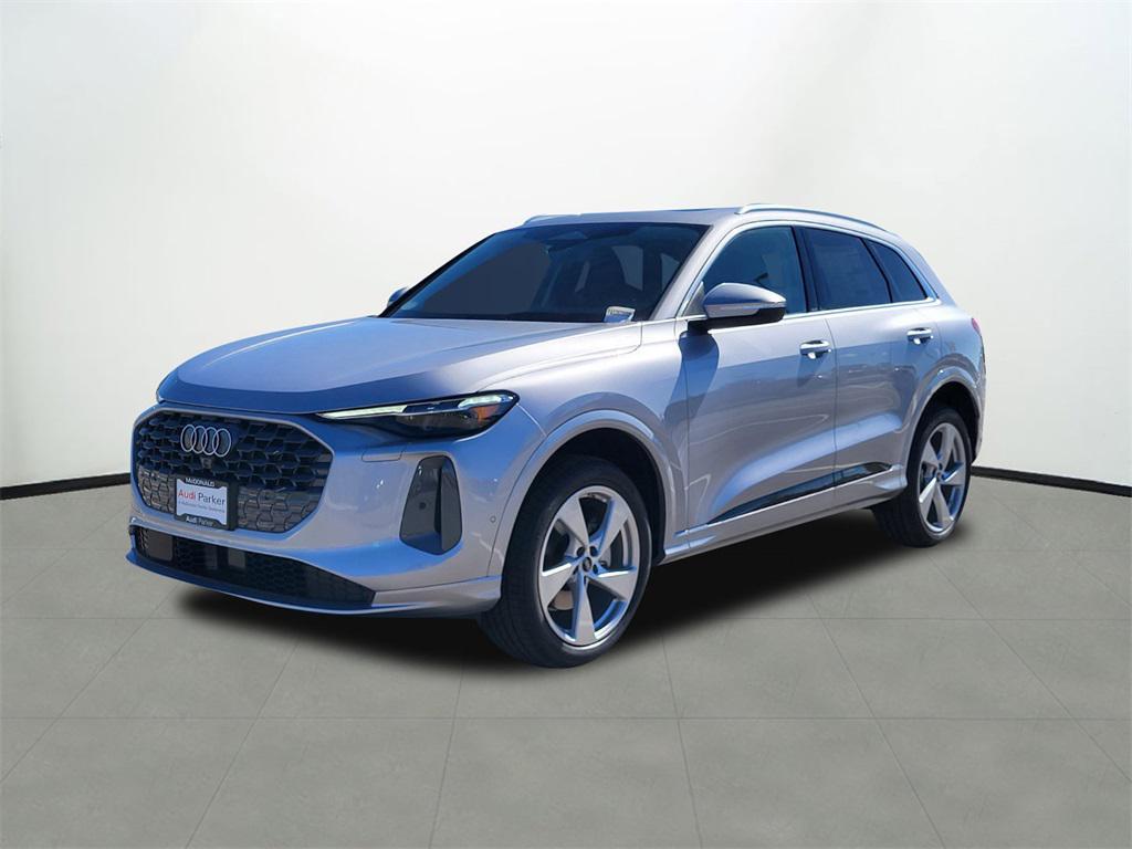 new 2025 Audi Q5 car, priced at $61,275