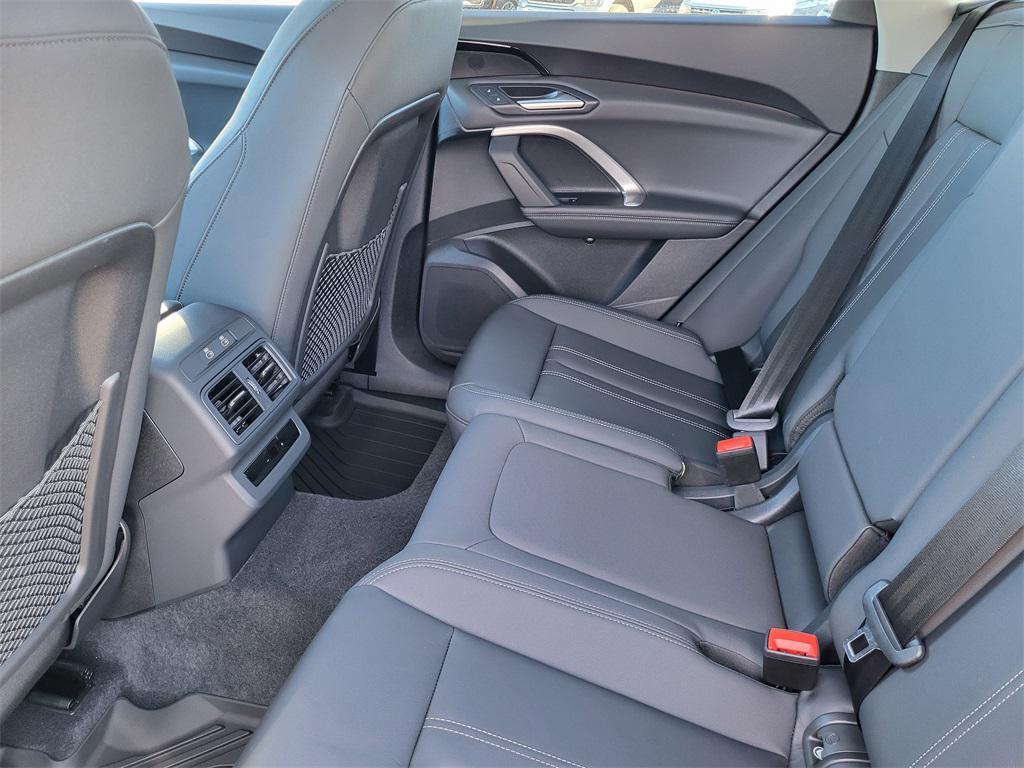 new 2025 Audi Q5 car, priced at $55,850