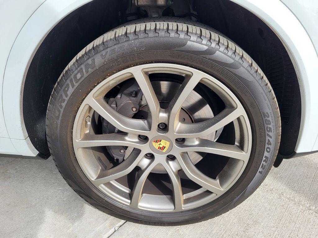 used 2022 Porsche Cayenne car, priced at $69,000