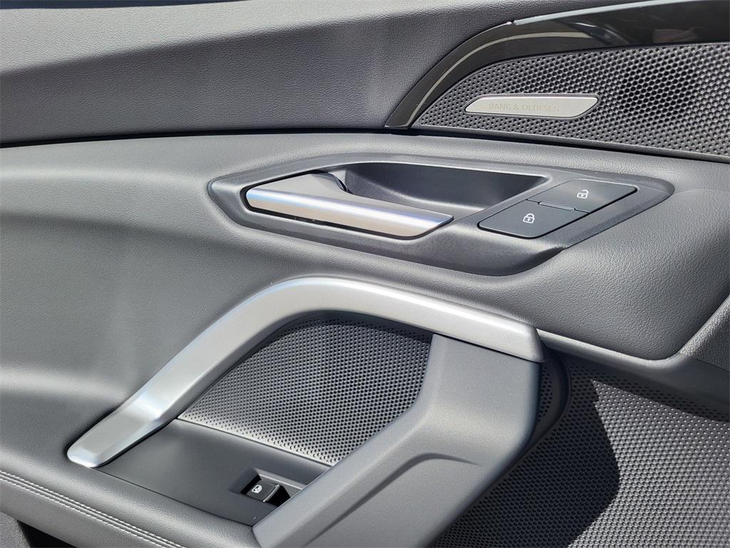 new 2025 Audi Q5 car, priced at $63,700