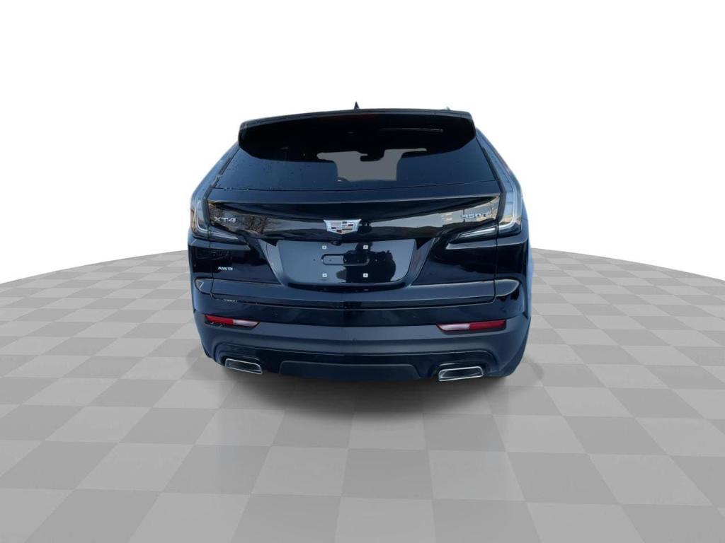 used 2023 Cadillac XT4 car, priced at $32,000