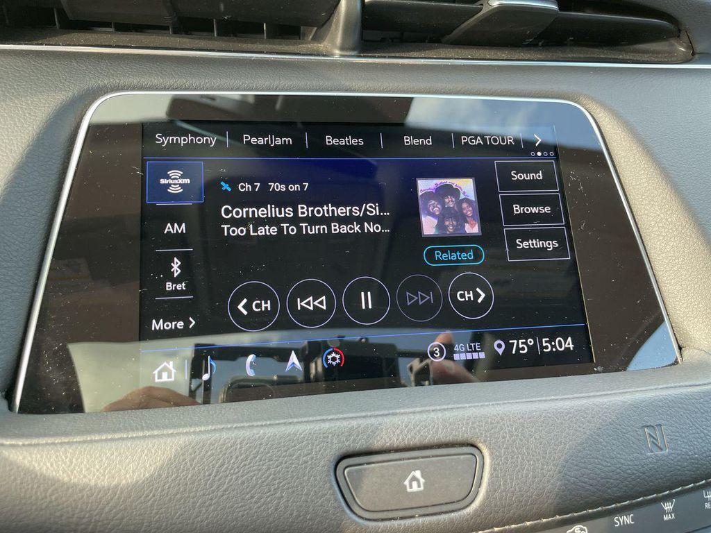 used 2020 Cadillac XT4 car, priced at $25,000