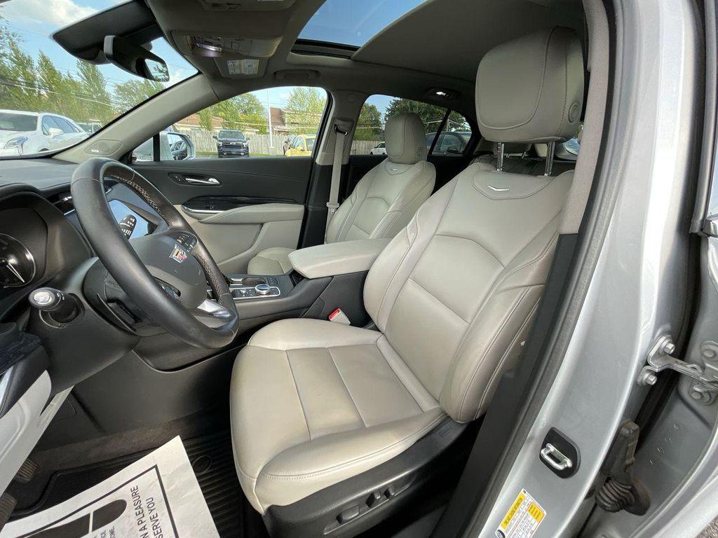 used 2020 Cadillac XT4 car, priced at $25,000