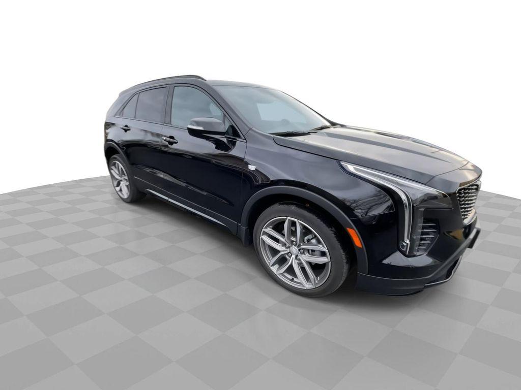 used 2023 Cadillac XT4 car, priced at $32,000