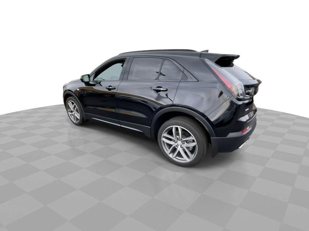 used 2023 Cadillac XT4 car, priced at $32,000
