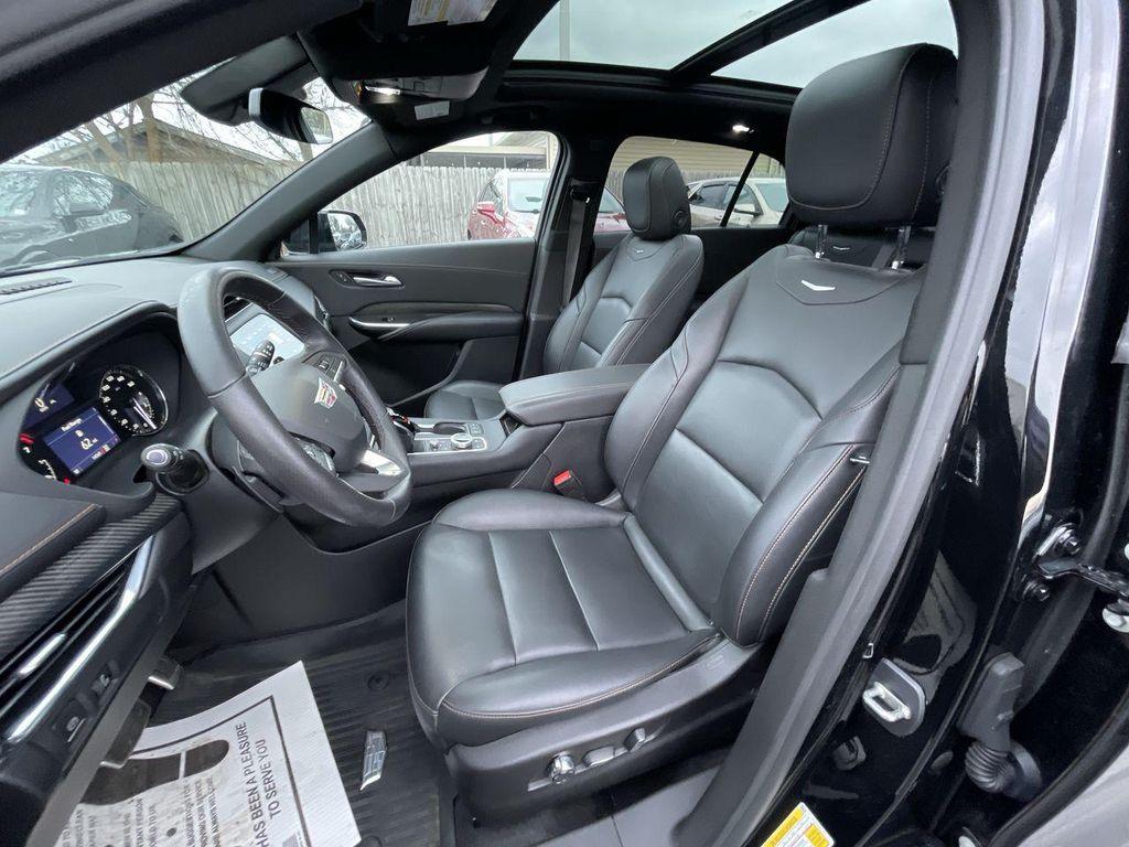 used 2023 Cadillac XT4 car, priced at $32,000