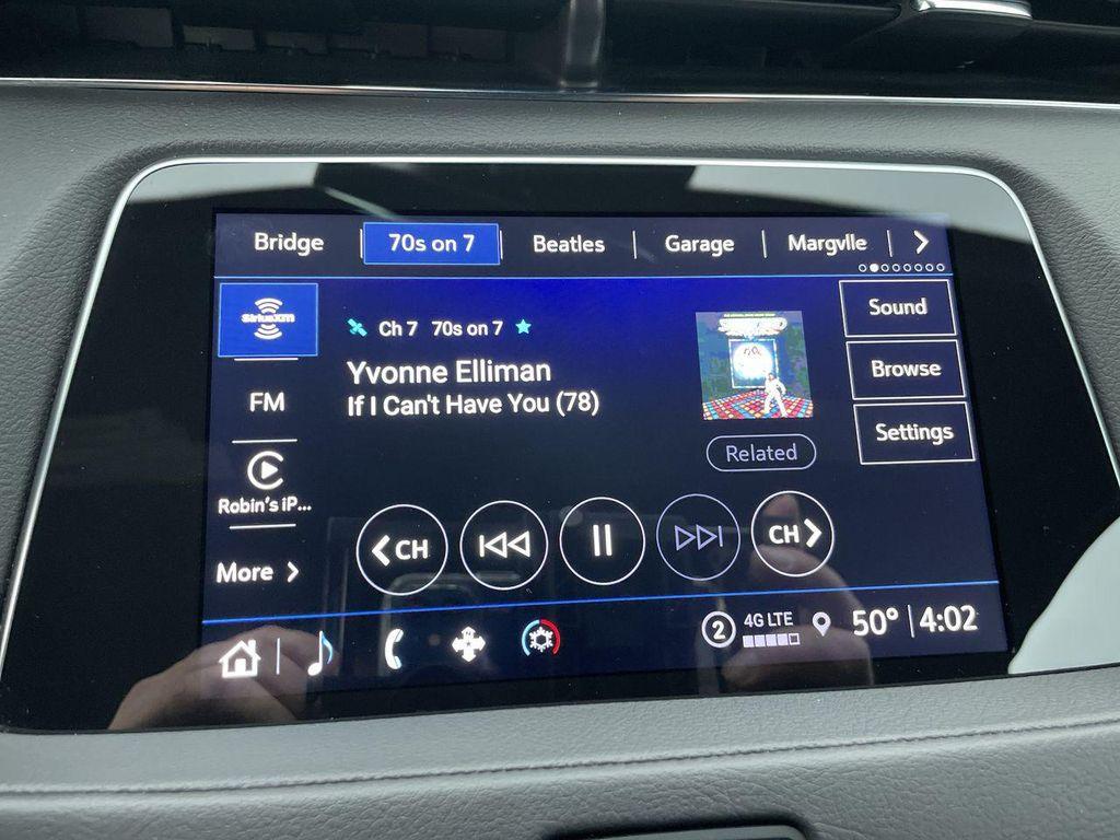 used 2023 Cadillac XT4 car, priced at $32,000