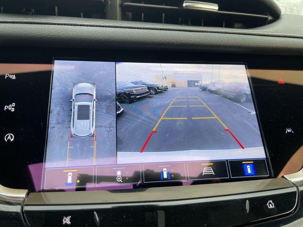 used 2023 Cadillac XT6 car, priced at $38,000