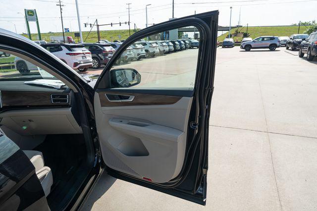 new 2026 Volkswagen Atlas car, priced at $37,000