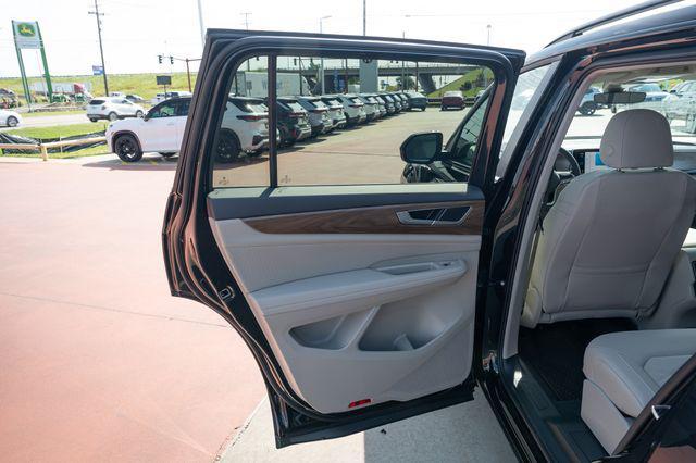 new 2026 Volkswagen Atlas car, priced at $37,000