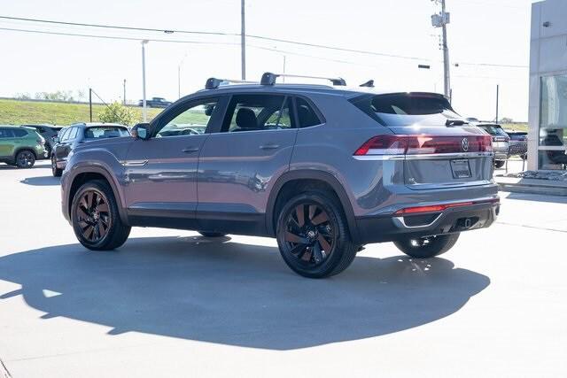 new 2026 Volkswagen Atlas Cross Sport car, priced at $43,500