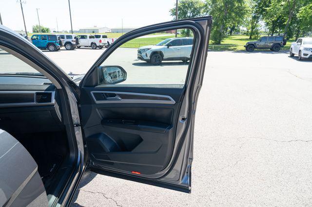 used 2019 Volkswagen Atlas car, priced at $11,500