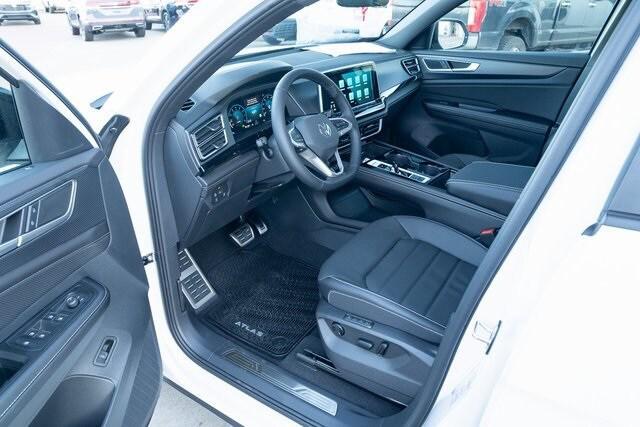 new 2026 Volkswagen Atlas Cross Sport car, priced at $49,500