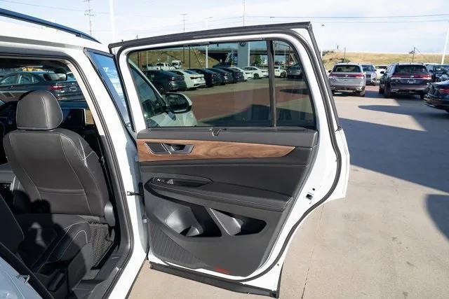 new 2026 Volkswagen Atlas car, priced at $46,000