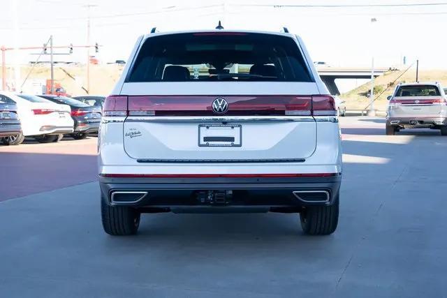 new 2026 Volkswagen Atlas car, priced at $44,000