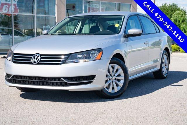 used 2015 Volkswagen Passat car