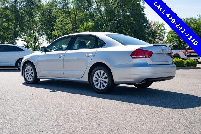 used 2015 Volkswagen Passat car