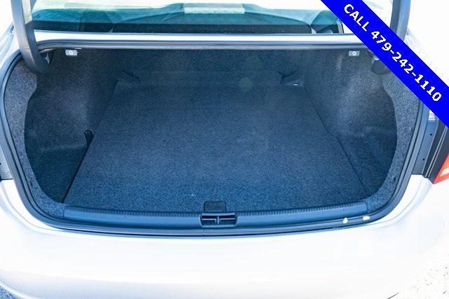 used 2015 Volkswagen Passat car