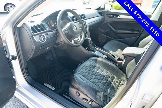 used 2015 Volkswagen Passat car