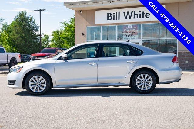 used 2015 Volkswagen Passat car