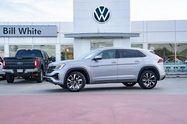 new 2026 Volkswagen Atlas Cross Sport car, priced at $54,500