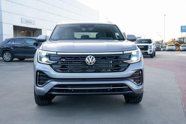 new 2026 Volkswagen Atlas Cross Sport car, priced at $54,500