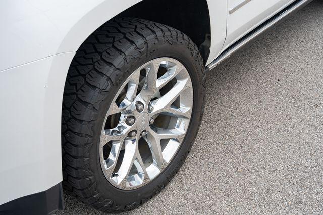 used 2019 GMC Yukon car, priced at $28,000