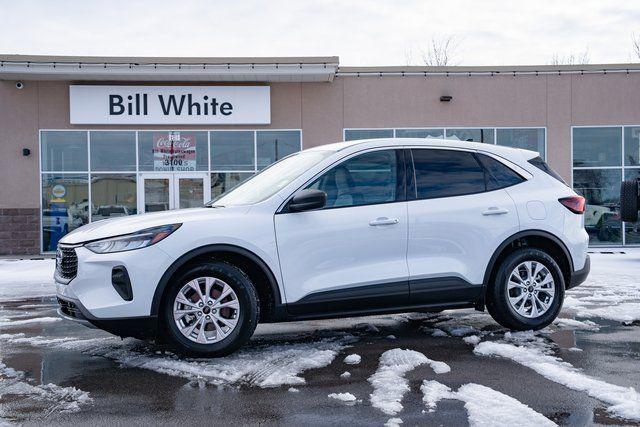 used 2024 Ford Escape car, priced at $21,429
