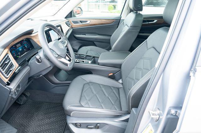 new 2026 Volkswagen Atlas car, priced at $43,500