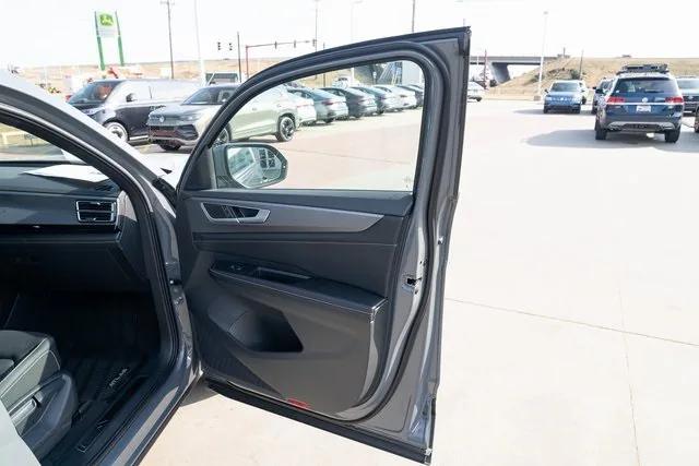 new 2026 Volkswagen Atlas Cross Sport car, priced at $42,000