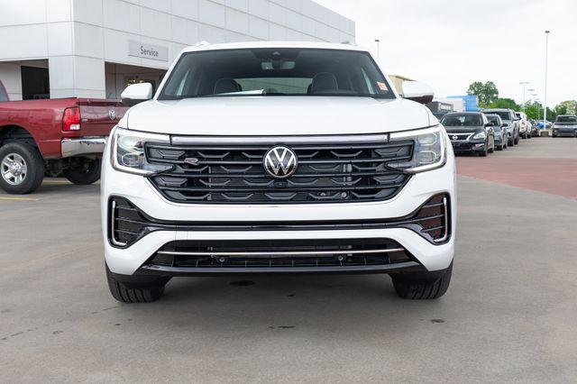 new 2026 Volkswagen Atlas Cross Sport car, priced at $51,000
