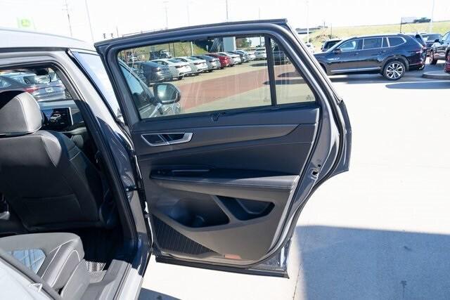 new 2026 Volkswagen Atlas Cross Sport car, priced at $54,711