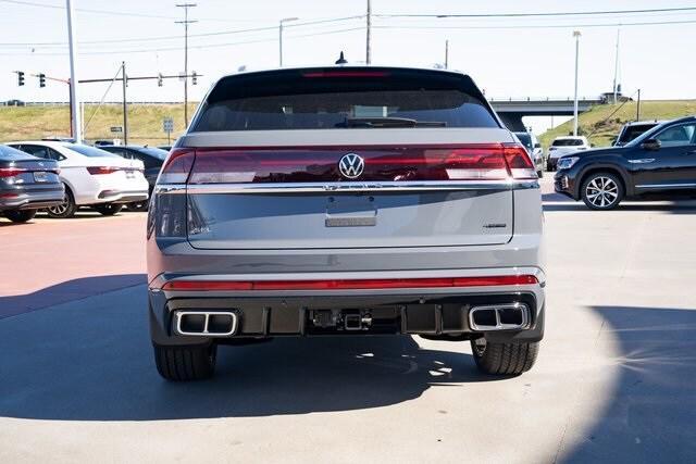 new 2026 Volkswagen Atlas Cross Sport car, priced at $54,711