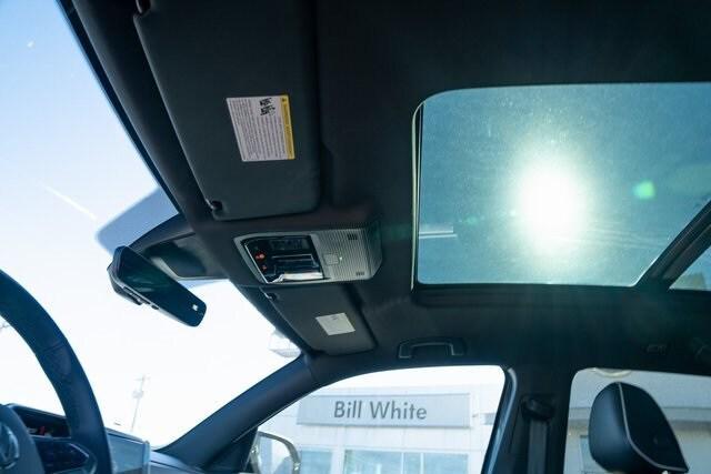 new 2026 Volkswagen Atlas Cross Sport car, priced at $54,711