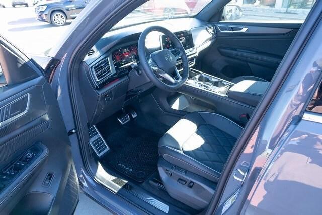 new 2026 Volkswagen Atlas Cross Sport car, priced at $54,711