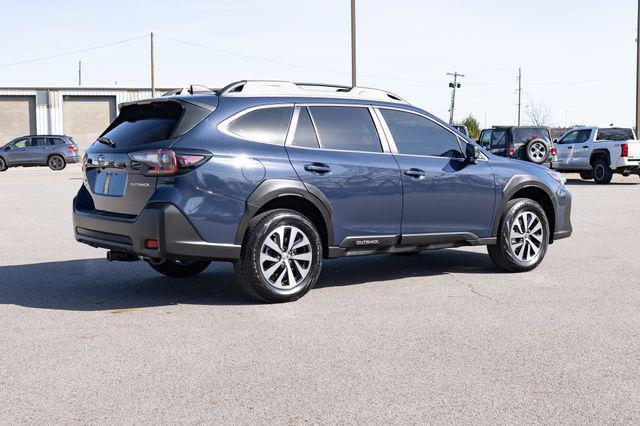 used 2025 Subaru Outback car, priced at $27,500